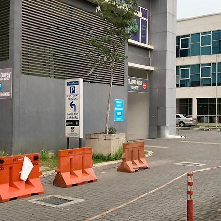 D Gateway Perdana Hotel Bangi Exterior photo